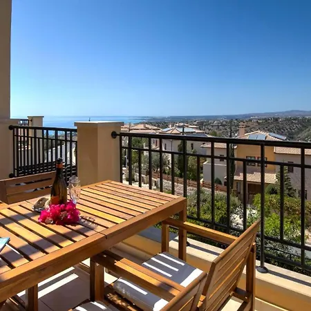 Beautiful Bj12 With Amazing Sea Views, Aphrodite Hills *