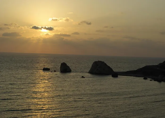 Beautiful Bj12 With Amazing Sea Views, Aphrodite Hills Lägenhet