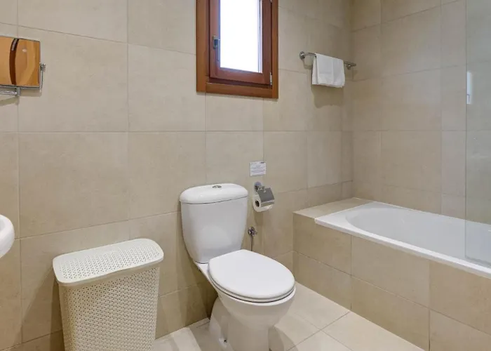 Beautiful Bj12 With Amazing Sea Views, Aphrodite Hills * Kouklia