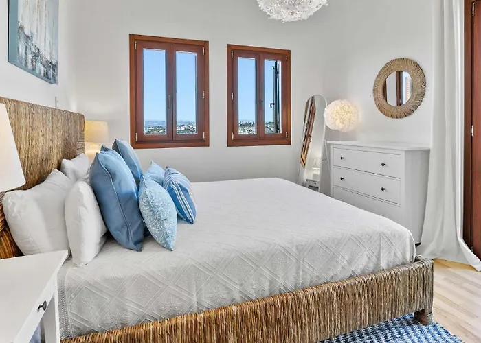 Beautiful Bj12 With Amazing Sea Views, Aphrodite Hills